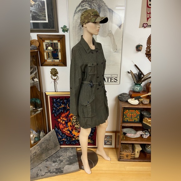 Dark Green Military Style Button Down Jacket - Picture 7 of 12